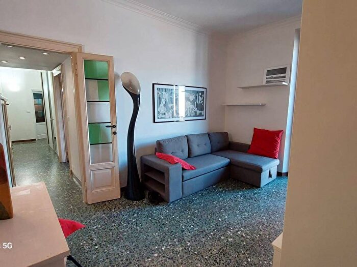 Appartamento bilocale in affitto in Via Benedetto Marcello, Buenos Aires, Milano