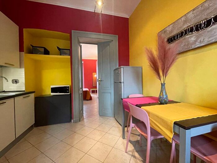 Appartamento bilocale in affitto in Via Saluzzo, San Salvario Dante, Torino