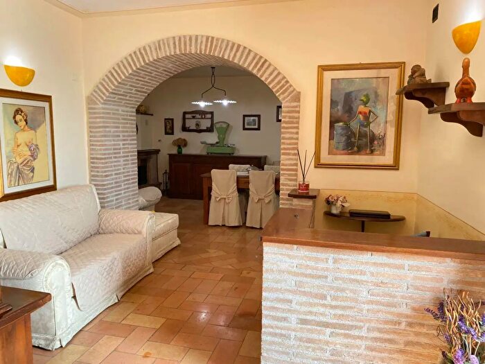 Appartamento trilocale in affitto in San Martino in Trignano, Spoleto