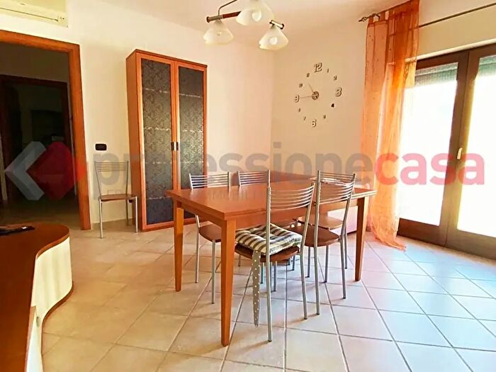 Appartamento trilocale in vendita in Via Cimabue, Piedimonte San Germano