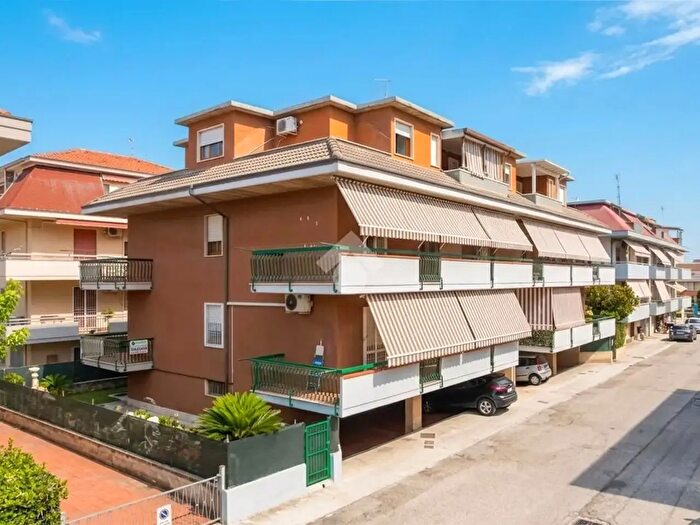 Appartamento bilocale in vendita in Via Torquato Tasso, Martinsicuro