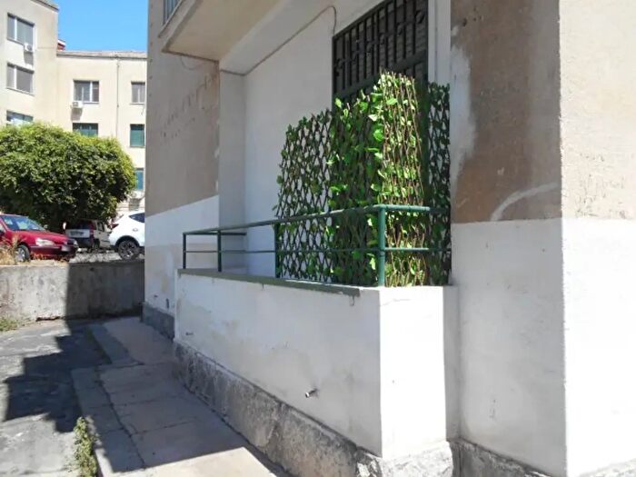 Appartamento trilocale in affitto in Via Luigi Pirandello, Catania