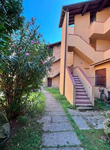 Appartamento trilocale in vendita in Viale Giacomo Leopardi, Comacchio