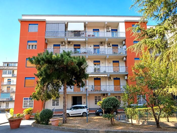 Appartamento trilocale in vendita in Via Fasano, Gravina Di Catania