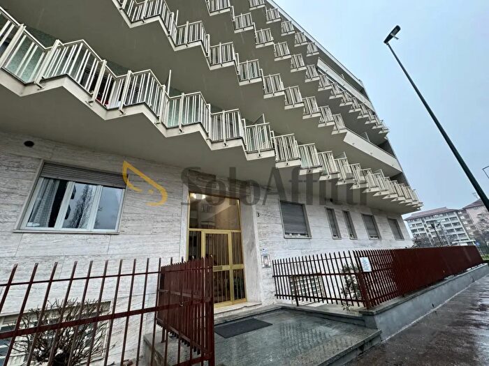 Appartamento monolocale in affitto in Via Sanremo, Torino