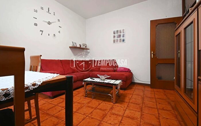 Appartamento bilocale in vendita in Desio