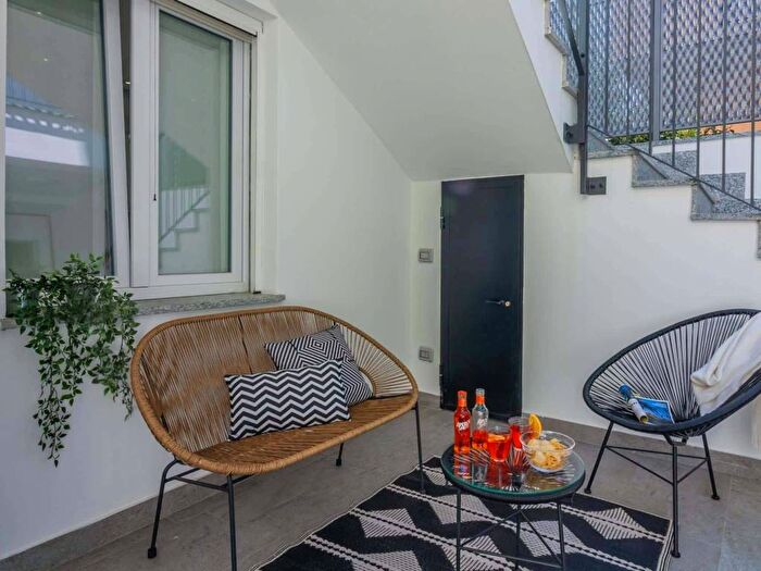 Appartamento bilocale in affitto in Via Freiköfel, Santa Giulia, Milano