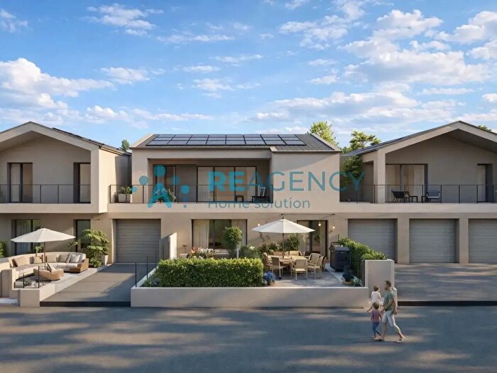 Appartamento trilocale in vendita in Via Palazzon, Bolzano Vicentino