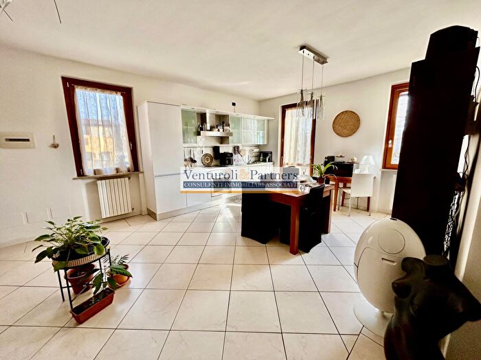 Appartamento in vendita in Via dei Francesi, Solferino