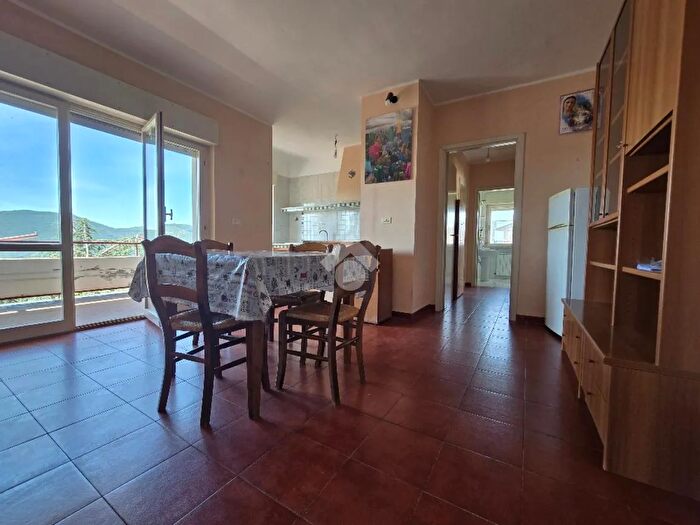 Appartamento trilocale in vendita in Via Poggio Fiorito, Fiuggi