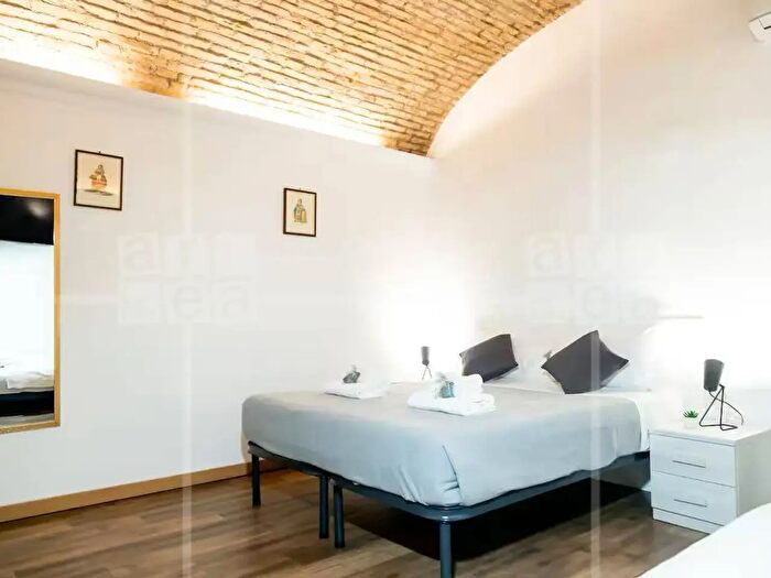 Appartamento trilocale in vendita in Via Castelfidardo, Roma