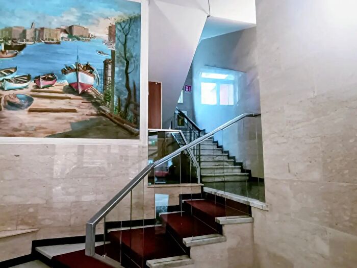 Appartamento con 5 locali in affitto in Via Alfredo Catalani, Genova