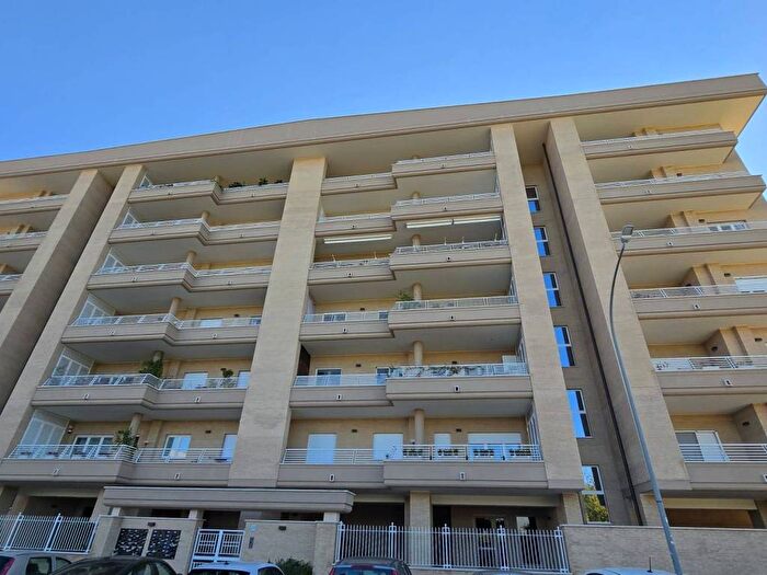 Appartamento trilocale in affitto in Via Carlo Dapporto, Porta di Roma, Roma