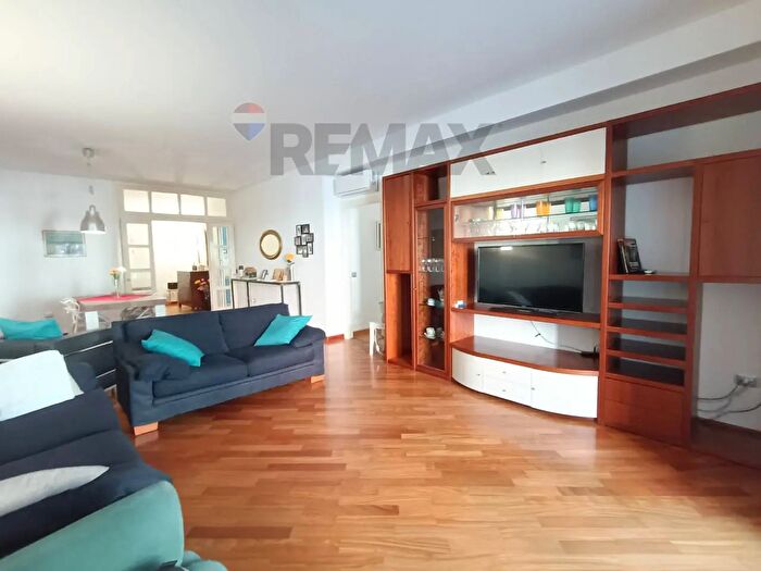 Appartamento con 6 locali in affitto in Via Fonti Coperte, Perugia