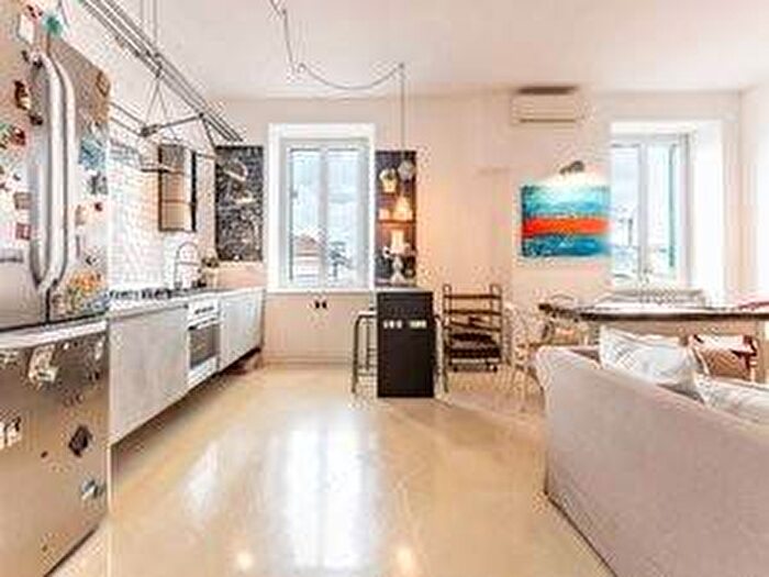 Appartamento trilocale in affitto in Testaccio, Roma