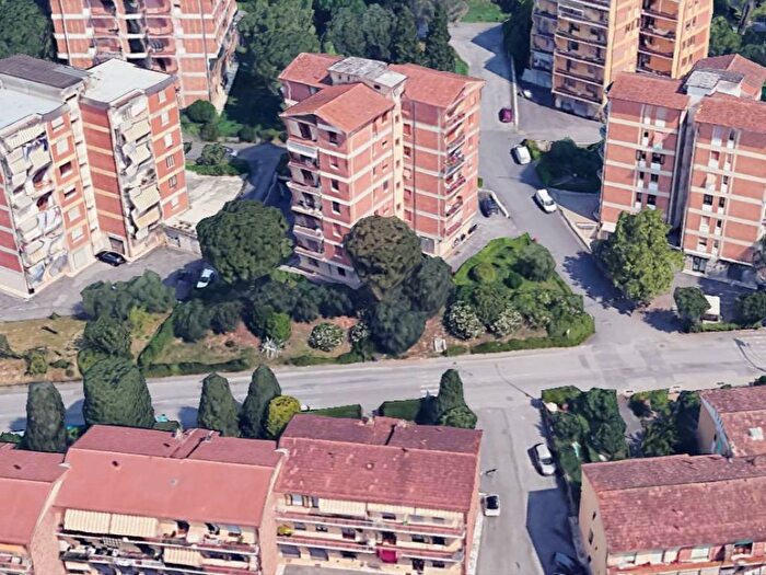 Appartamento con 5 locali in affitto in Via Bernardino Perfetti, Petriccio Acquacalda, Siena