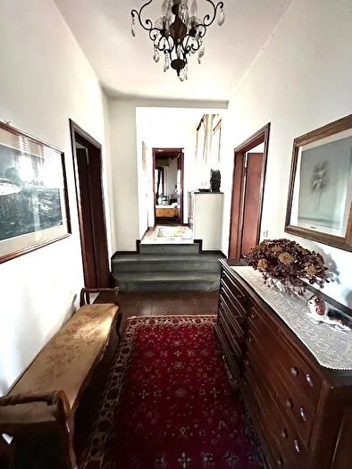 Casa con 8 locali in vendita in Viareggio