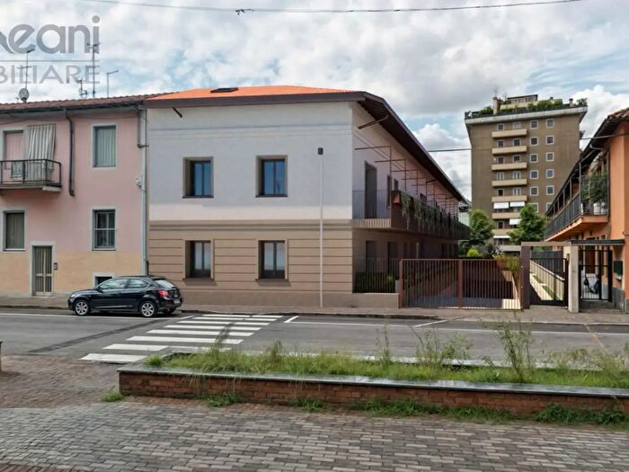 Case in Vendita e in Affitto - 3