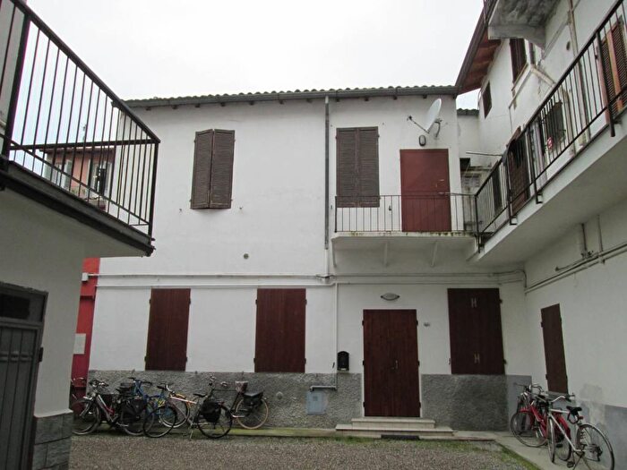 Appartamento bilocale in affitto in Borgo Pietro Cocconi, Parco Ducale Oltretorrente, Parma