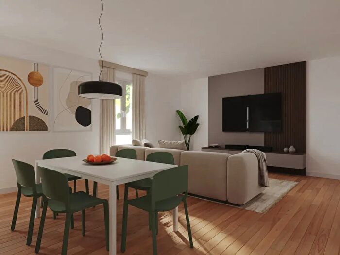 Appartamento trilocale in vendita in Via Ovada, Milano