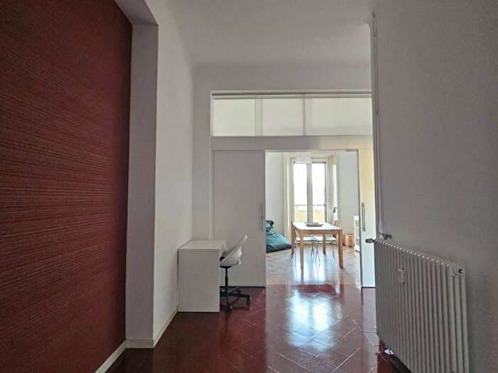 Appartamento trilocale in affitto in Porta Vittoria, Milano