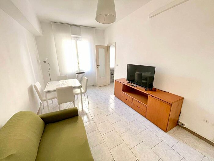Appartamento bilocale in affitto in De Angeli, Milano