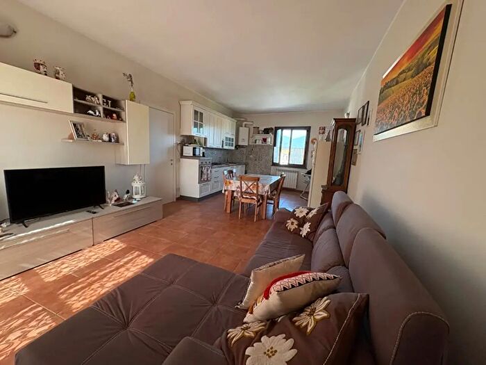 Appartamento trilocale in vendita in Calcinaia