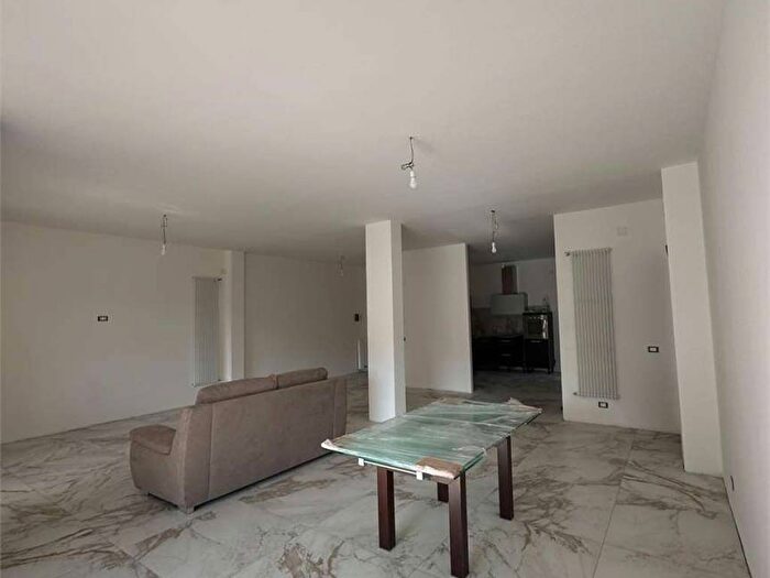 Appartamento quadrilocale in affitto in viale scala greca, Scala Greca Neapolis, Siracusa
