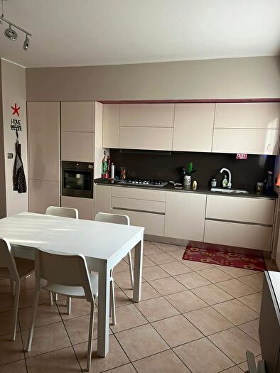 Appartamento trilocale in affitto in Via Finlandia, Montesilvano