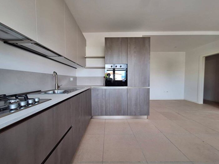 Appartamento trilocale in affitto in Centro, Thiene