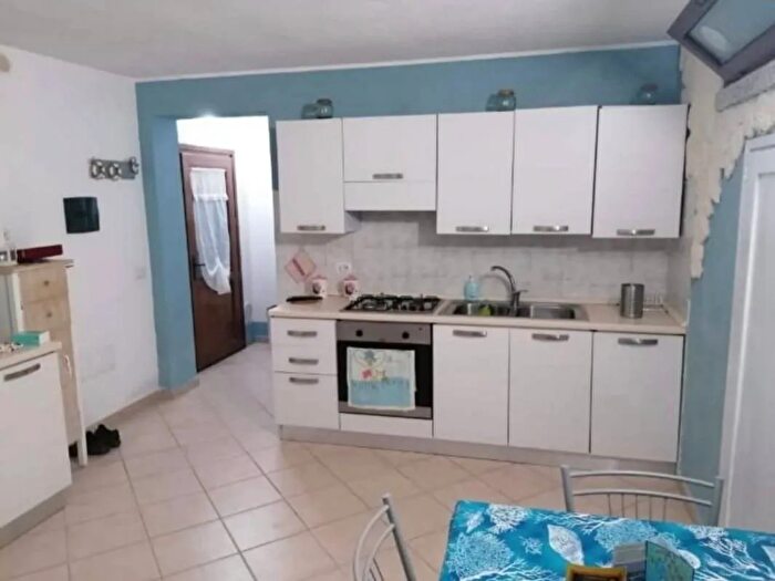Appartamento trilocale in affitto in Via Carlo Marx, San Teodoro