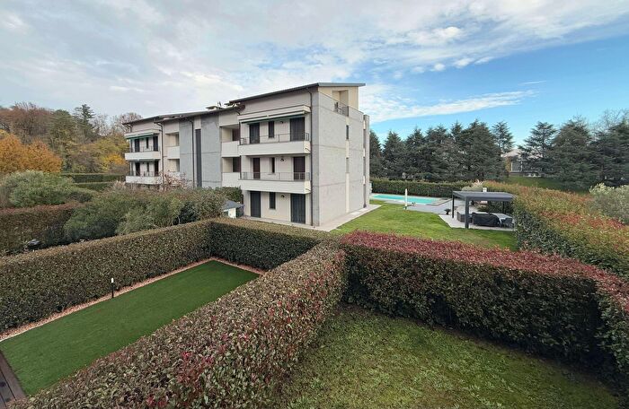 Appartamento bilocale in vendita in Via Modigliani, Lesmo