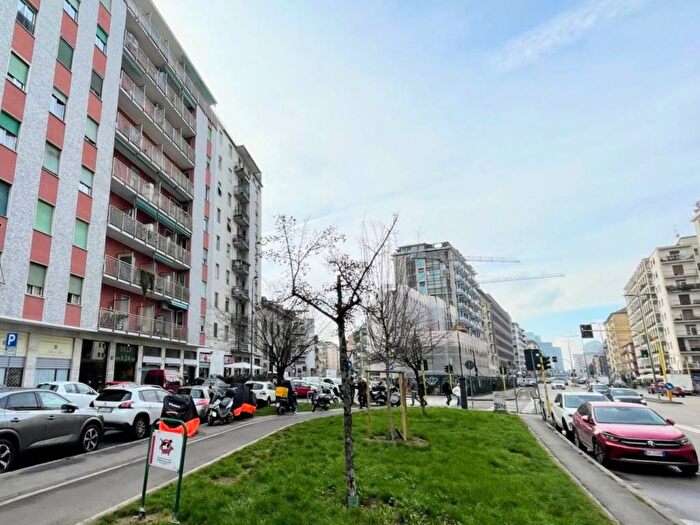 Appartamento monolocale in affitto in Via Edolo, Cascina dei Pomi, Milano