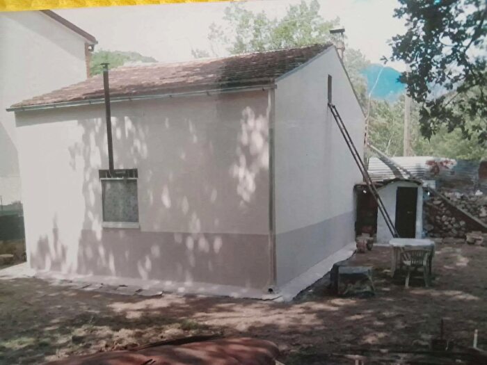 Casa bilocale in vendita in Colli A Volturno