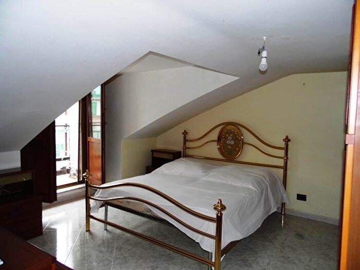 Appartamento trilocale in vendita in Baronissi