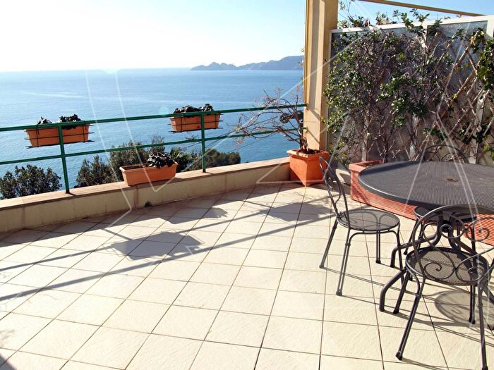 Appartamento trilocale in affitto in Centro, Zoagli