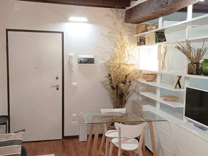 Appartamento bilocale in affitto in Borgo San Silvestro, Centro Storico, Parma