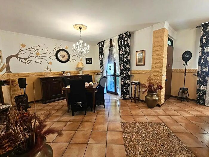 Casa quadrilocale in vendita in Via dei Patrioti, Salsomaggiore Terme