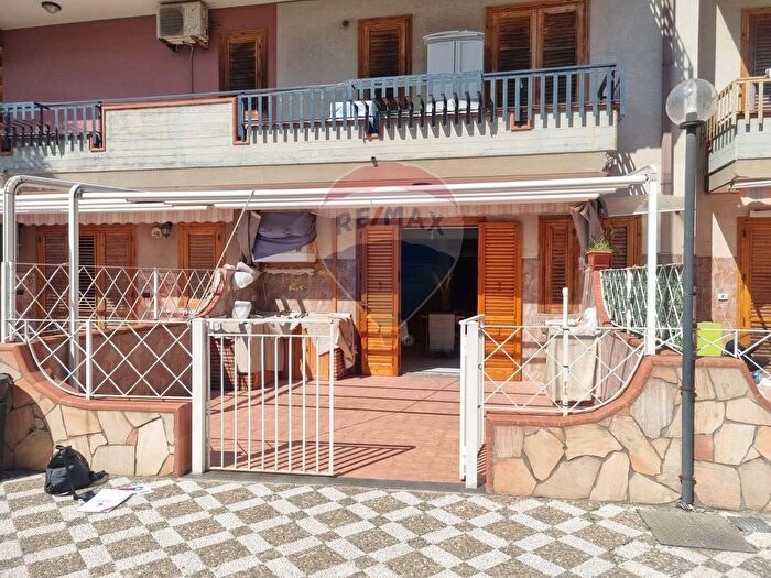 Casa trilocale in vendita in Via Sant Anna, Mascali