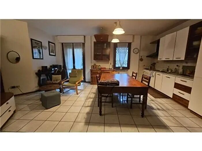 Appartamento con 5 locali in vendita in Empoli