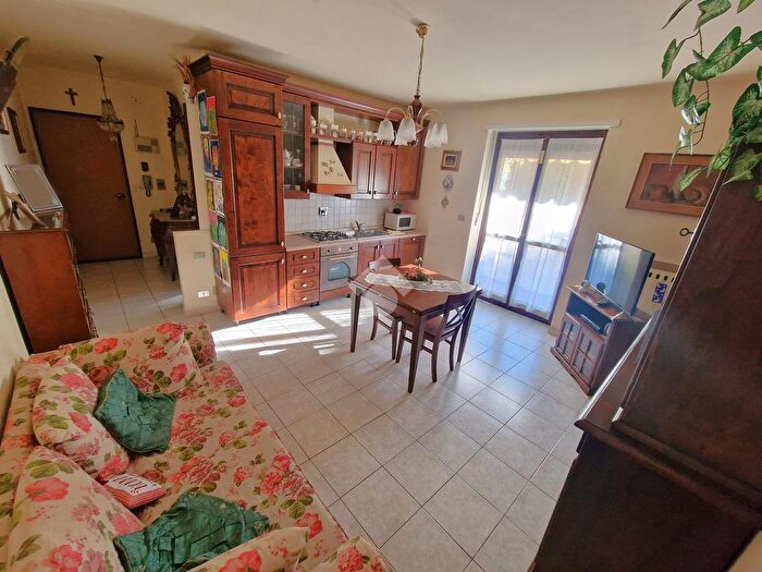 Appartamento trilocale in vendita in Strada Bussolino, Gassino Torinese