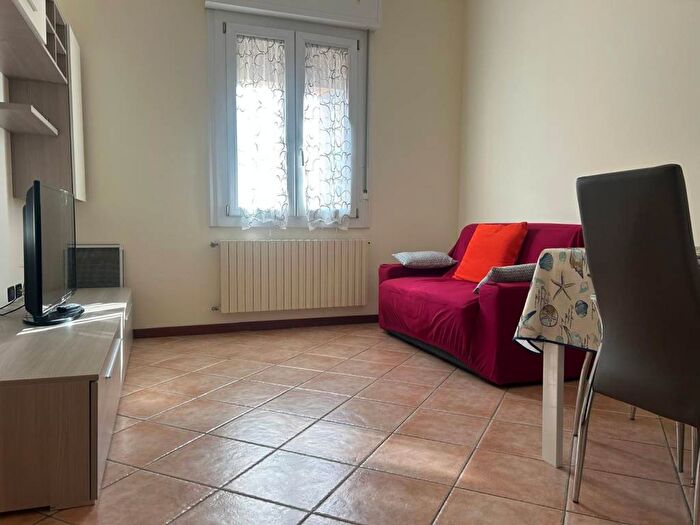 Appartamento trilocale in affitto in Via Carlo Alberto Pizzardi, Massarenti, Bologna