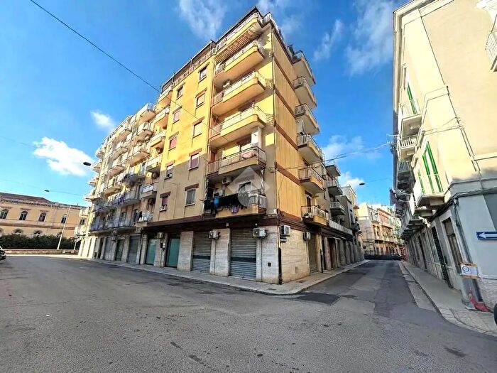 Appartamento quadrilocale in vendita in Via Luigi Settembrini, Molfetta