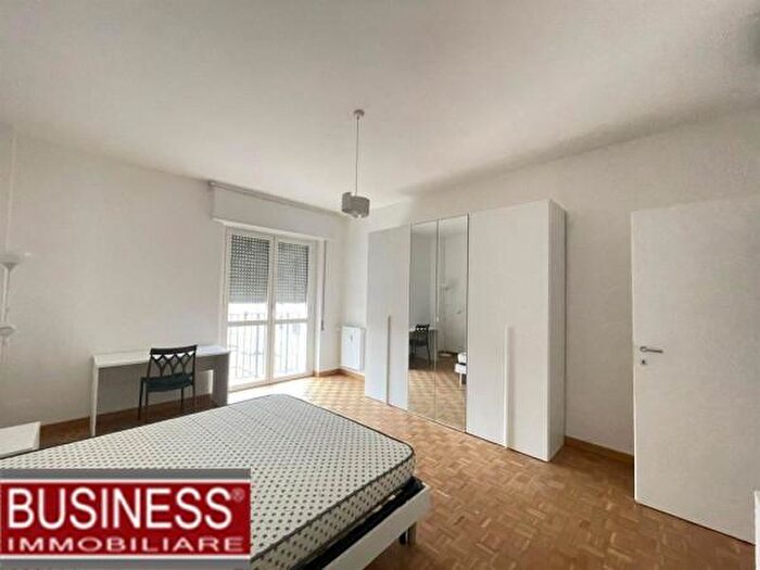 Appartamento trilocale in affitto in Via a Maffei, Milano