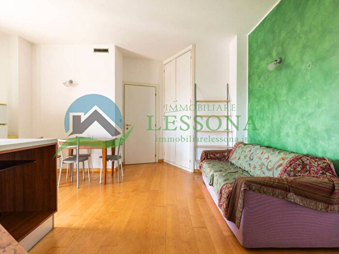Appartamento bilocale in affitto in Via Valle Antrona, Baggio, Milano