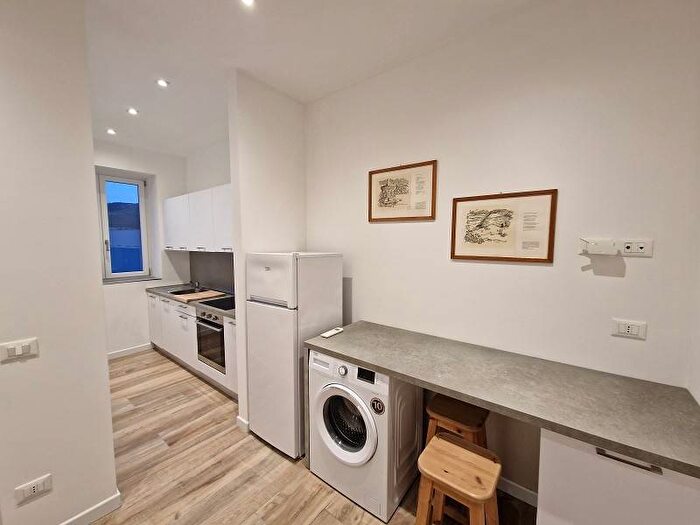 Appartamento bilocale in affitto in Via dei Giuliani, San Giacomo, Trieste
