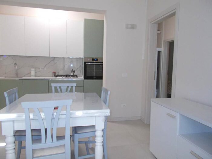 Appartamento trilocale in affitto in Centro, Ponsacco