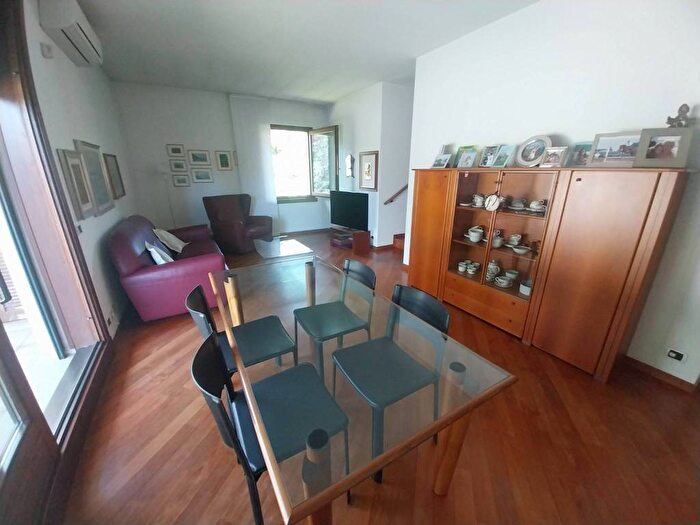 Appartamento trilocale in affitto in Via Don Lorenzo Riva, Gromlongo, Palazzago