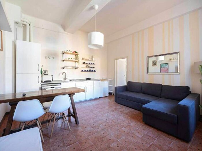 Appartamento trilocale in affitto in Via Santo Stefano, Santo Stefano, Bologna