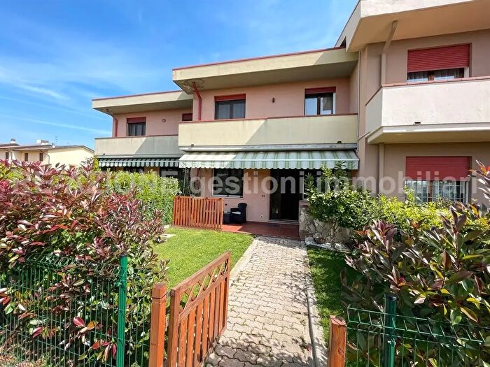 Casa con 5 locali in vendita in Via Garibaldi, Grisignano Di Zocco